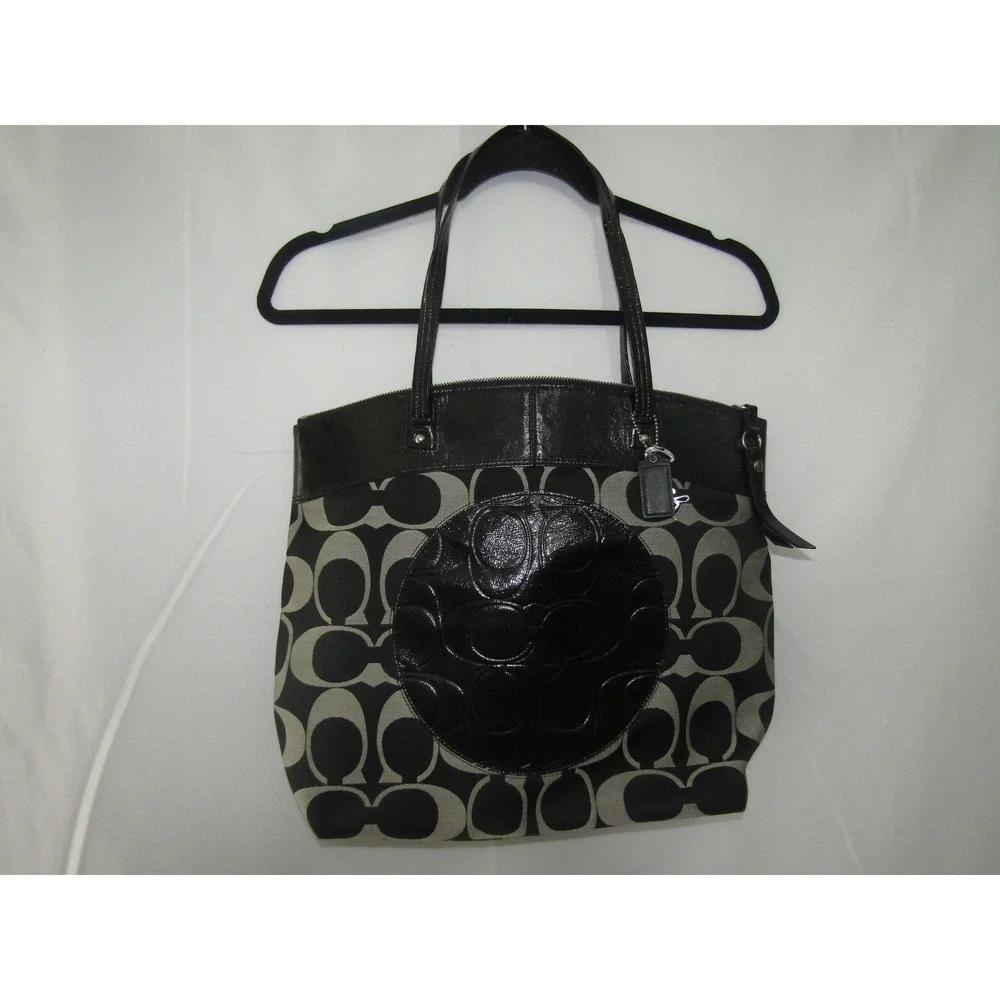 Coach Signature‎ Black Gray Tote Bag Patent Leather Trim C1282-F18335